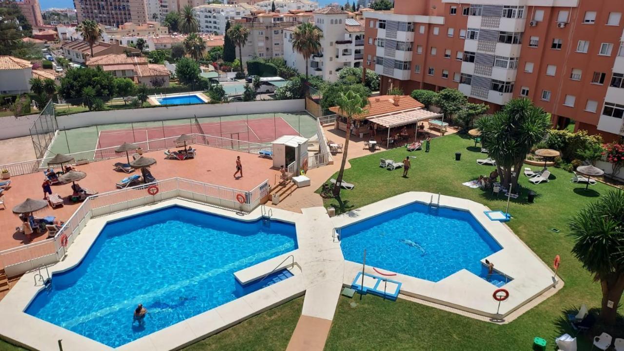 Enjoying Together Torremolinos Extérieur photo